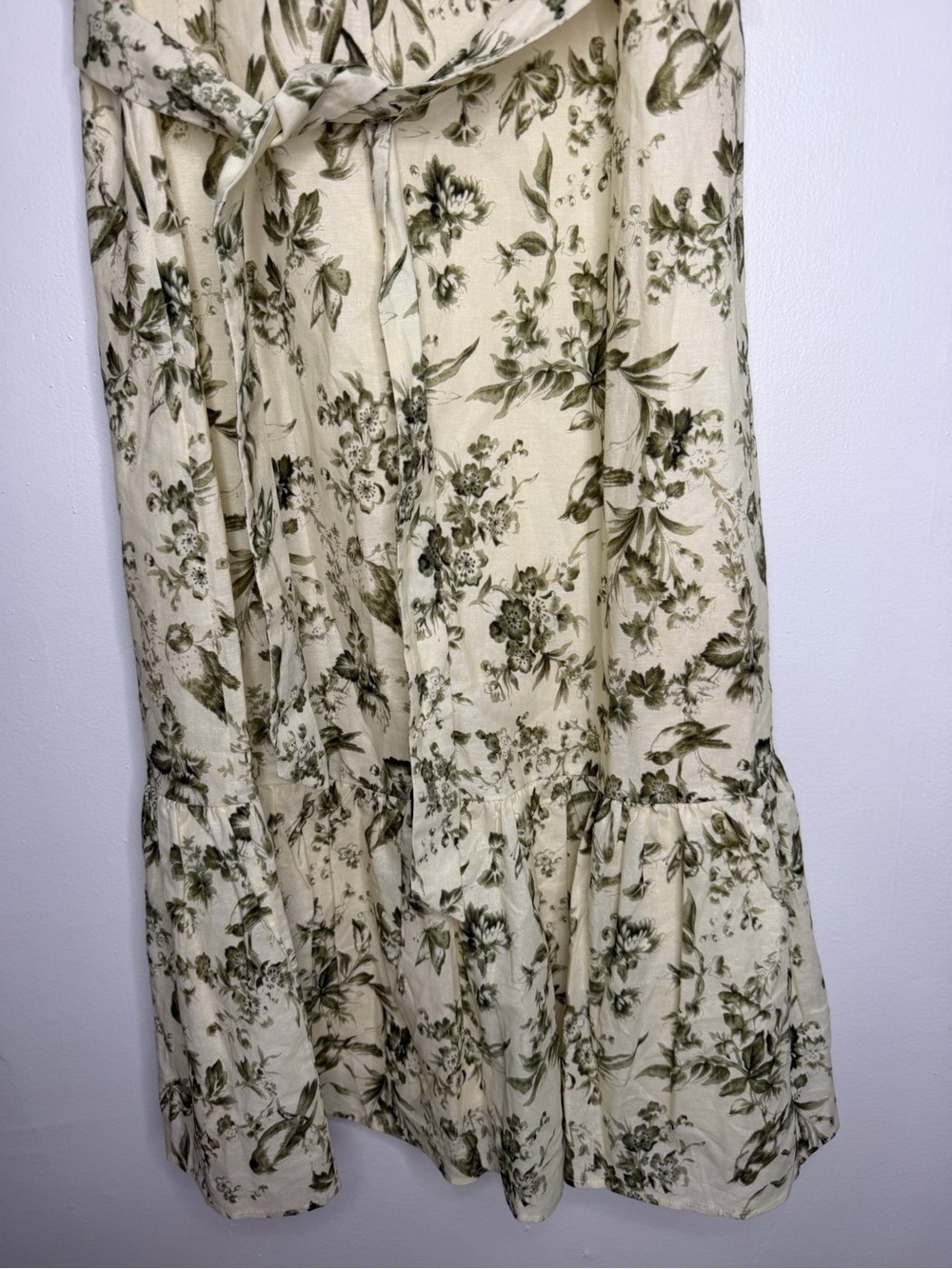 NWT O.P.T Floral Cream and green Midi Dress with Puff Sleeves - Picture 6 of 9